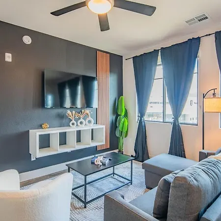 Peaceful 1Br Kierland Common, Tpc Golf, Pool, Gym, W-D Apartment